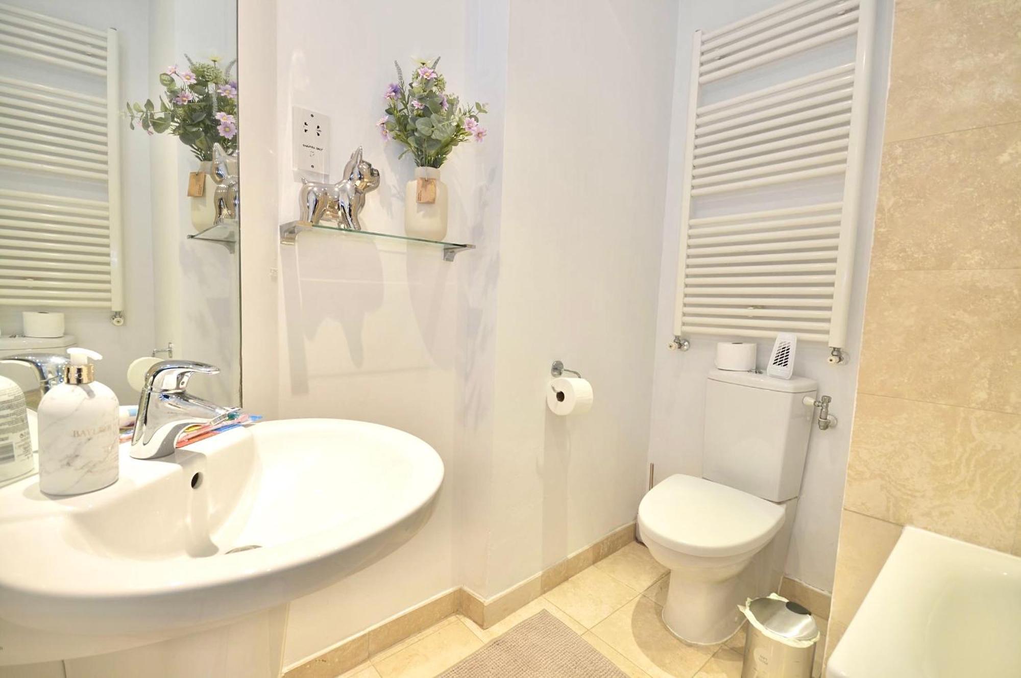 Kensington Apartment, Breakfast, 2 Baths Londýn Exteriér fotografie